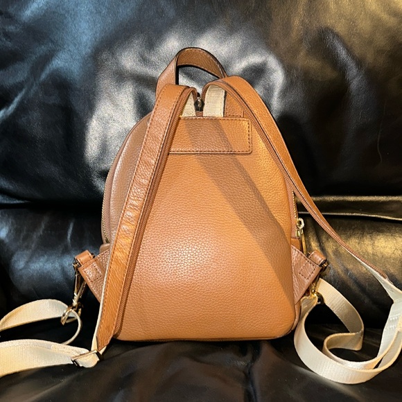 🔥🔥🔥Michael Kors Small Mini Erin Leather Convertible Backpack - Picture 3 of 15